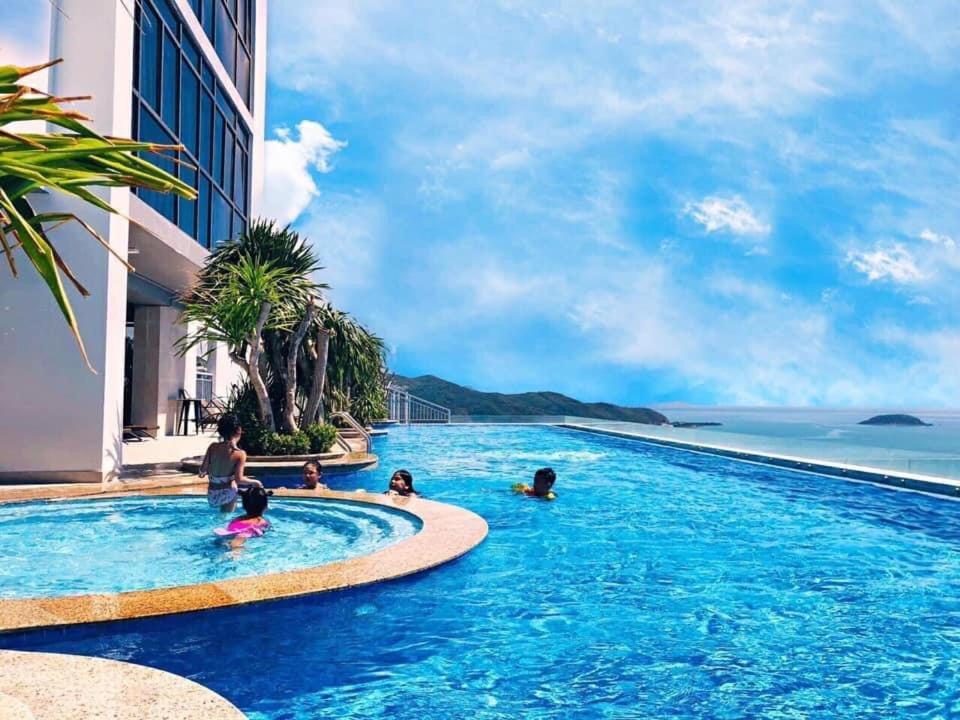 Scenia Bay Oceanfront By Housing Appartement Nha Trang Buitenkant foto